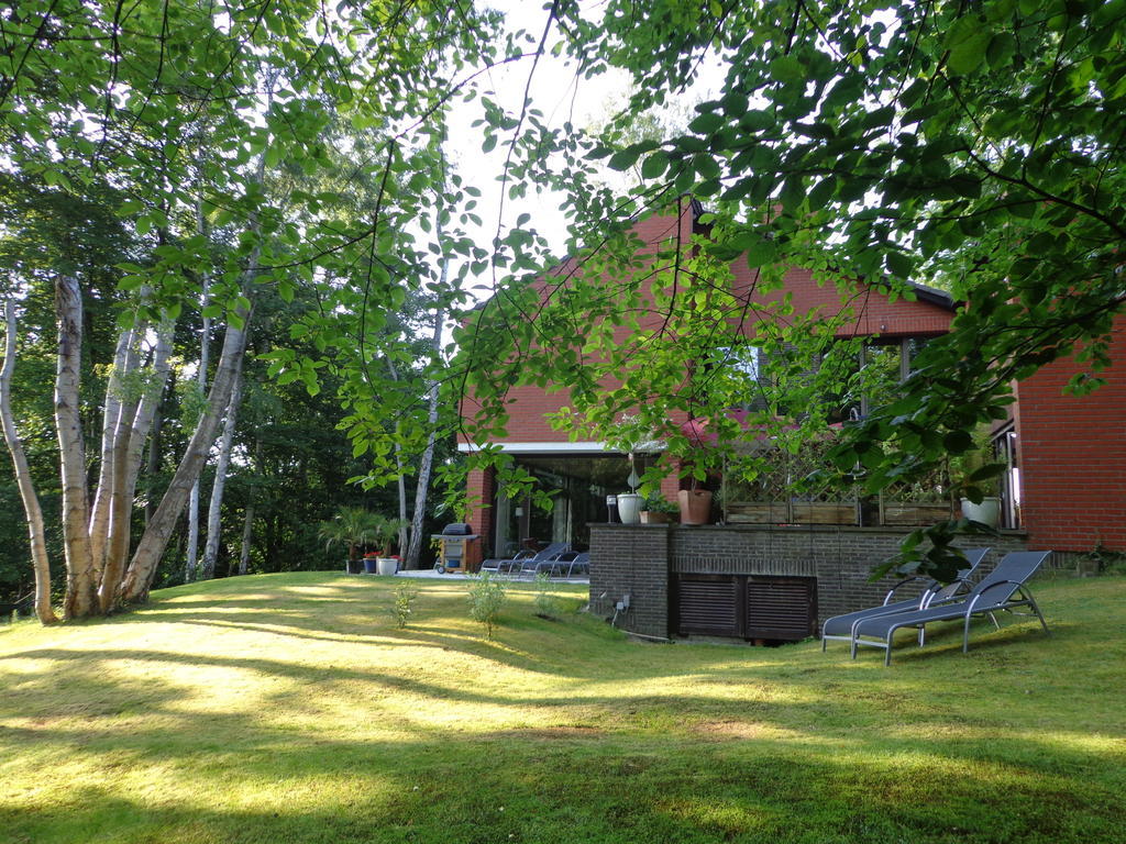 Green Hill Guest House And Apartment اوفرأيسه المظهر الخارجي الصورة